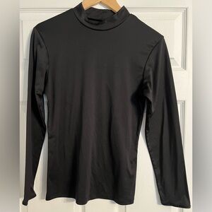 Cuddle Duds Women’s Medium Black Long Sleeve Mock Neck Top